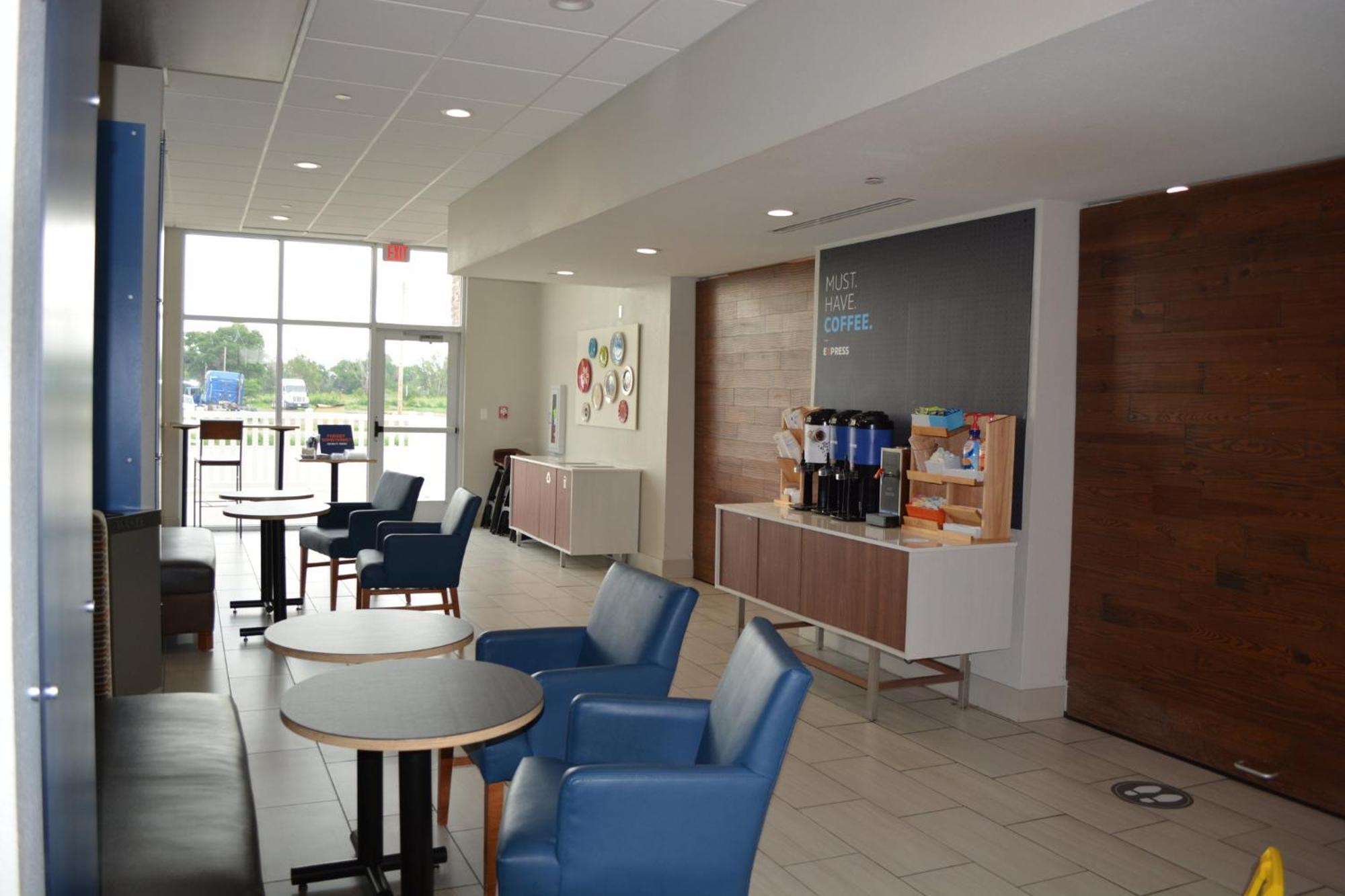 Holiday Inn Express & Suites Liberal Exteriér fotografie